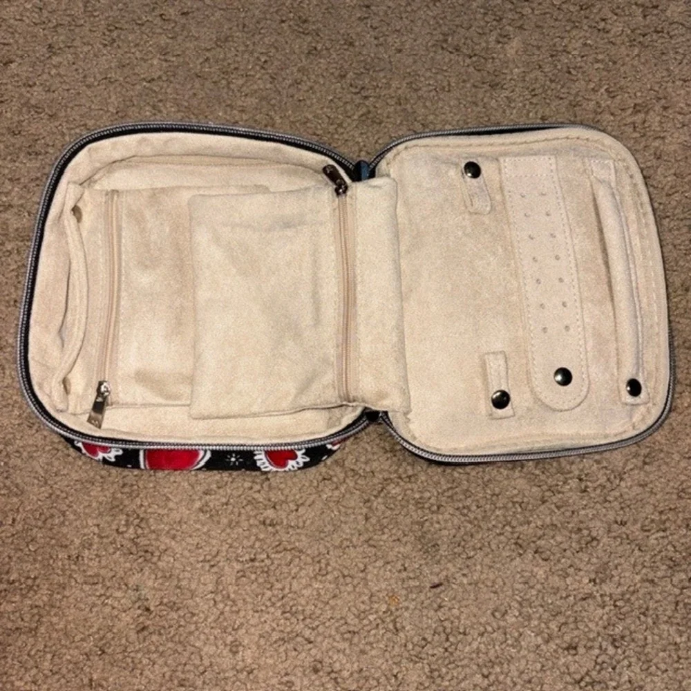 Brighton Love Travel Zip Jewelry Case Hearts Black Red OS